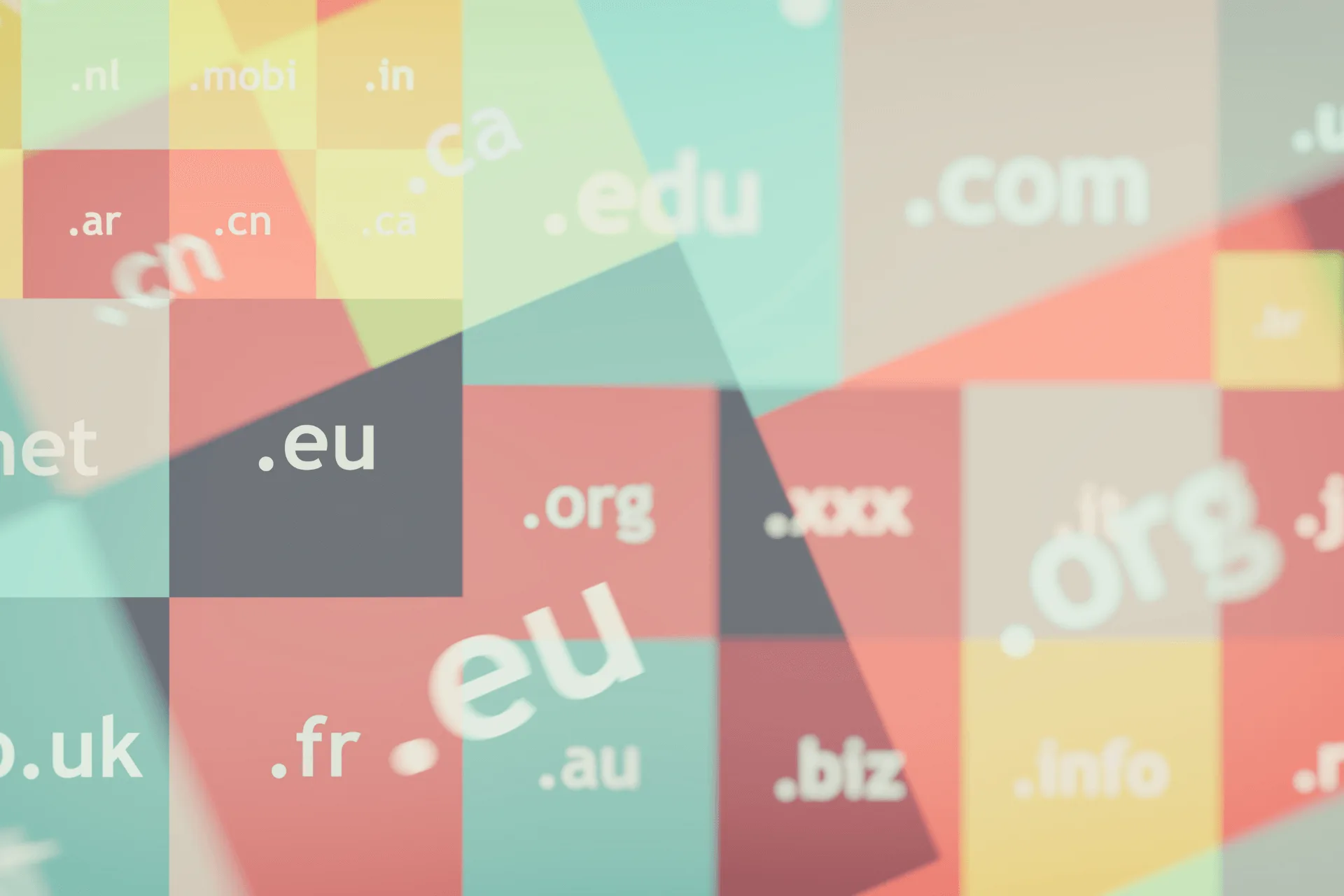 CHOISIR UN NOM DE DOMAINE POUR VOTRE SITE WEB
